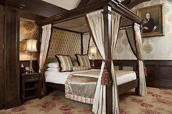 Hotel On Hold-Old Inn Crawfordsburn Belfast