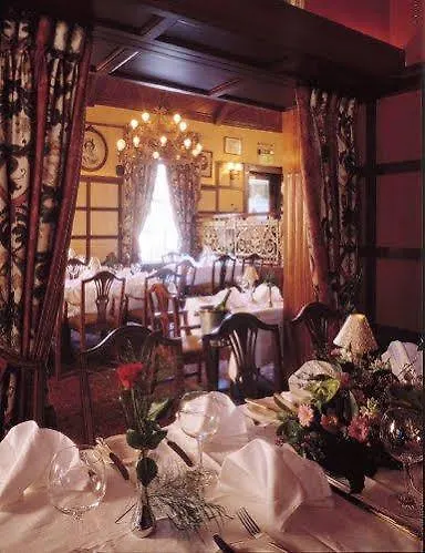 On Hold-Old Inn Crawfordsburn 贝尔法斯特